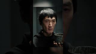 ЗАШЕЛ В ХАТУ И РАСКИДАЛ ВСЕХ БЛАТНЫХ #кино #сериал #фильмы #криминал
