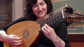 J. S. Bach - Praeludio con la Suite BWV 996 - Evangelina Mascardi, baroque lute