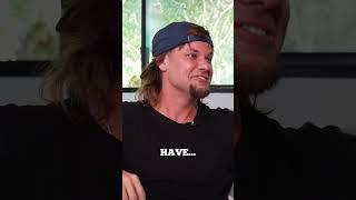 Theo Von ROASTS presenters within FIRST MINUTE!  #shorts