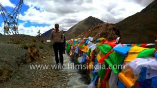 One of the four holy lakes in Tibet: Yamdrok Yum Tso