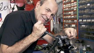 Replacing a Scuba Regulator Hose - Scuba Tech Tips: S05E05