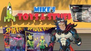 Picking up A Awesome Venom figure from Mikes Toys N STUFF (Toy Hunt)