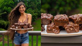 BEST RAW VEGAN FUDGE BROWNIE RECIPE  Easy No-Bake, Healthy, Dairy-free, Sweet Chocolate Dessert 