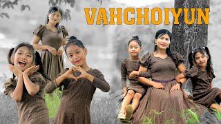 VAHCHOI UN - Ngainu Haokip, Eva Lamnunhoi Lhouvum & Lucy Kimnunnem Lhouvum