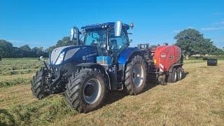 The first Silage Bales with the New Kuhn FBP 3135