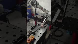 PDKJ robot welding workstationApplied to the hardware industry - weldingCold rolled sheet 1.2mm