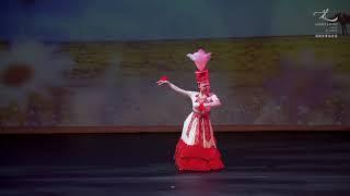 Lorita Leung Dance Academy /Vancouver "Scarlet Blooms 鲜花“