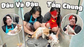 BÉ DÂU VÀ BÉ ĐẬU LẦN ĐẦU TẮM CHUNG !?