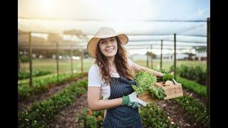 Green Thumb Mastery - Your Ultimate Guide to Organic Gardening (6 Minutes)