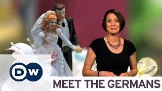 Überraschende Hochzeitstraditionen in Deutschland | DW Deutsch