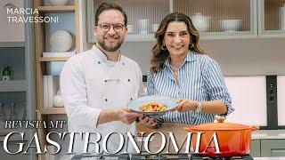 Chef Phelipe Carvalho ensina uma deliciosa receita de penne com camarões