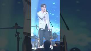 핑크 셔츠 입고 광대 부르는 #박서진