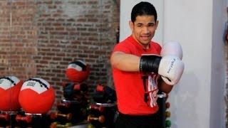 How to Do a Hook | Kickboxing Lessons