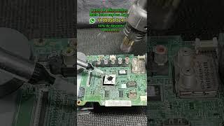 Tirando o ci BGA com a estação de solda SMD. Curso de Microondas.