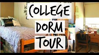 COLLEGE DORM ROOM TOUR | SOPHOMORE AT THE UNIVERSITY OF RHODE ISLAND