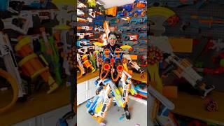 Nerf War | Aaron VS Vector