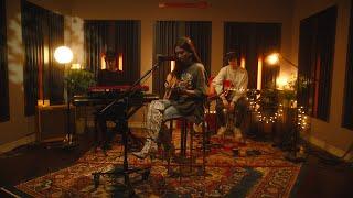 NIKI Acoustic Sessions (Live) | Head In The Clouds II