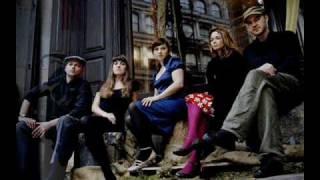 Ever fallen in love - Nouvelle vague (lyrics)