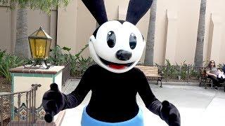 Oswald the Lucky Rabbit Meet & Greet, Disneyland Dreaming Plus Posing w/ Oswald & Ortensia Plush