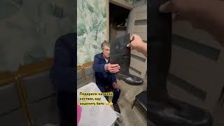 Казачий костюм для бати, и его реакция, ЧАСТЬ ПЕРВАЯ  #демонтаж #стройка #казаки #костюм #форма
