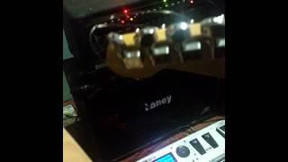 Behringer Virtube VT100FXH  Clean and Overdrive Channels Test