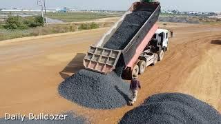 Amazing Road Construction !! Komatsu Bulldozer Clearing Gravel Working Fast