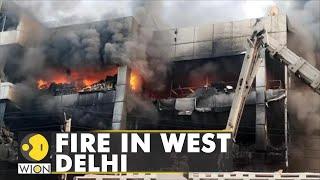 India: Fire at a four-storey building in Delhi's Mundka, 27 killed, 12 people injured in the blaze