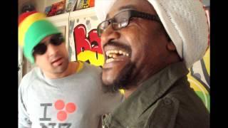 Give praise - Dub Terminator & Ras Stone