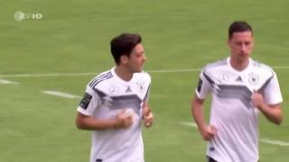 Joachim Löw/die Mannschaft - ZDF heute 07.06.18