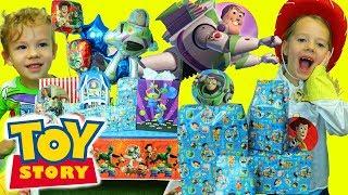 TOY STORY 4 Birthday Party With Buzz Lightyear Presents & Games