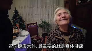 媳妇一家终于喝到了20年的中国名酒西凤酒，为何每个人反应都不同？