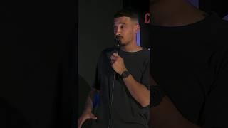 VROUW BLIJFT SHOW ONDERBREKEN #comedy #standup #shorts
