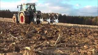 Fendt Vario 714 ackert mit Lemken 4-Schar-Pflug *2013* [HD]