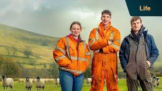 Reuben and his friends reflect as they visit a WW1 memorial | Reuben Owen: Life in the Dales