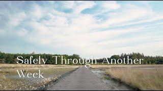 384 SDA Hymn - Safely Through Another Week (Singing w/ Lyrics)