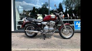 TRIUMPH THUNDERBIRD 900 RED /CREAM 1996 NORMAN HYDE SILENCERS QUICK REVIEW & START UP