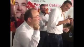 Miquel iceta bailando