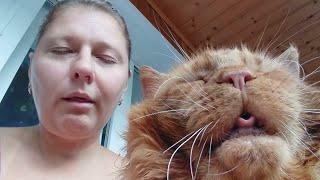 Woman Copies her Cat's Face Expression