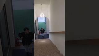 올라가 #계단#오르막길