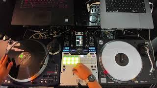 Technics 1210 MK5 vs Vestax PDX-2000S