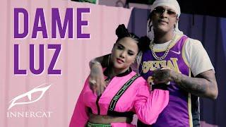 Quimico Ultra Mega (feat. Martha Heredia) - Dame Luz ( Video Oficial )