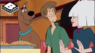 Sia's Perfect Pie Technique | Scooby-Doo and Guess Who? | Boomerang Official