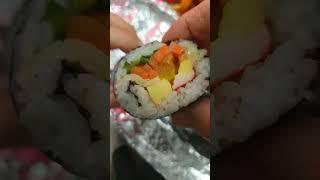 Korea food: Vegetable Kimbap: Perfect for a Quick Meal~!!