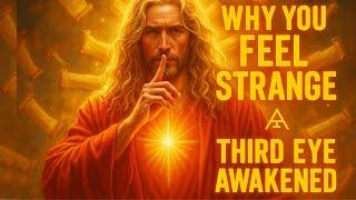 9 Disturbing Signs Your Third Eye Is Already Open (You Didn’t Realize It)
