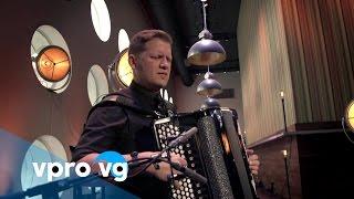 Mario Batkovic - Quatere (live @TivoliVredenburg Utrecht)