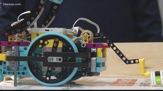 School of the Week: Stratford Academy creates new robotics curriculum for middle schoolers