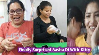 Finally Surprised Aasha Di With Kitty️#dailyvlog#familyvlog#kittyvideo