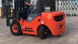 2 5ton diesel forklift with ISUZU engine