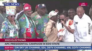 {WATCH} Moment Oshiomhole Sings At The APC Presidential Campaign in Edo State Today