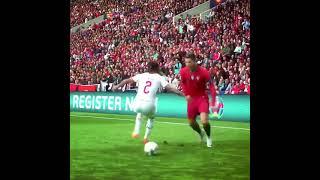 Cristiano Ronaldo dribbling #Ronaldo